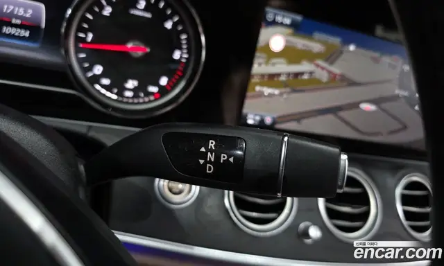 Mercedes-Benz E-Class 2016 1.9 автомат (гидро), миниатюра 9 Mercedes-Benz E-Class 2016 1.9 автомат (гидро), миниатюра 9
