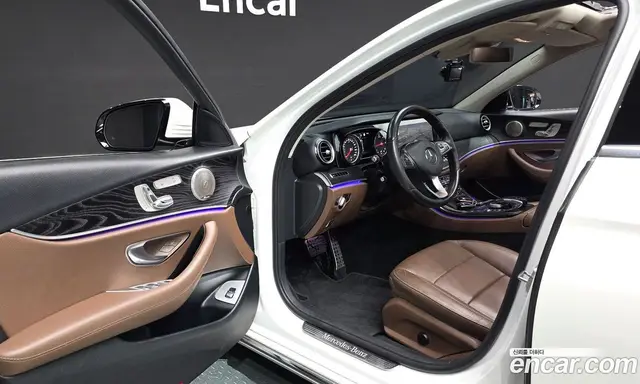 Mercedes-Benz E-Class 2016 1.9 автомат (гидро), миниатюра 10 Mercedes-Benz E-Class 2016 1.9 автомат (гидро), миниатюра 10