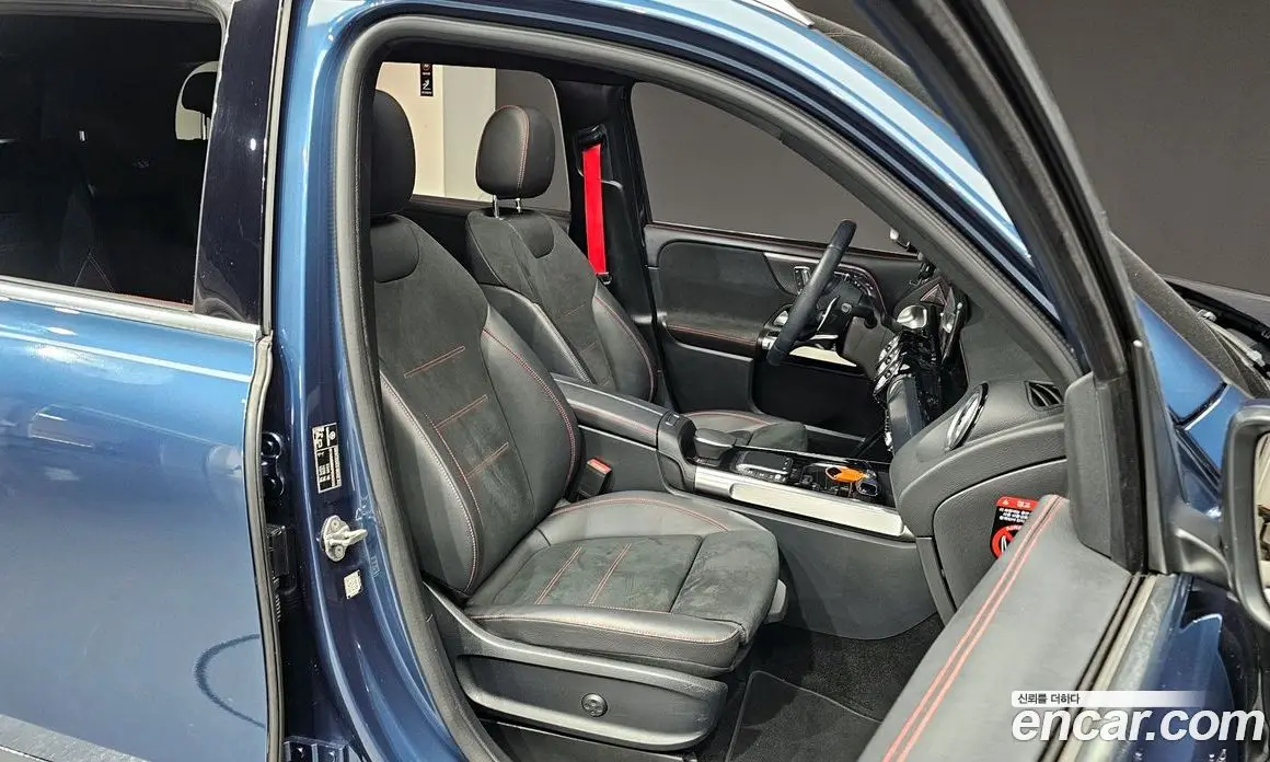Mercedes-Benz GLB-Class 2022 2.0 автомат (гидро), фото 12 Mercedes-Benz GLB-Class 2022 2.0 автомат (гидро), фото 12