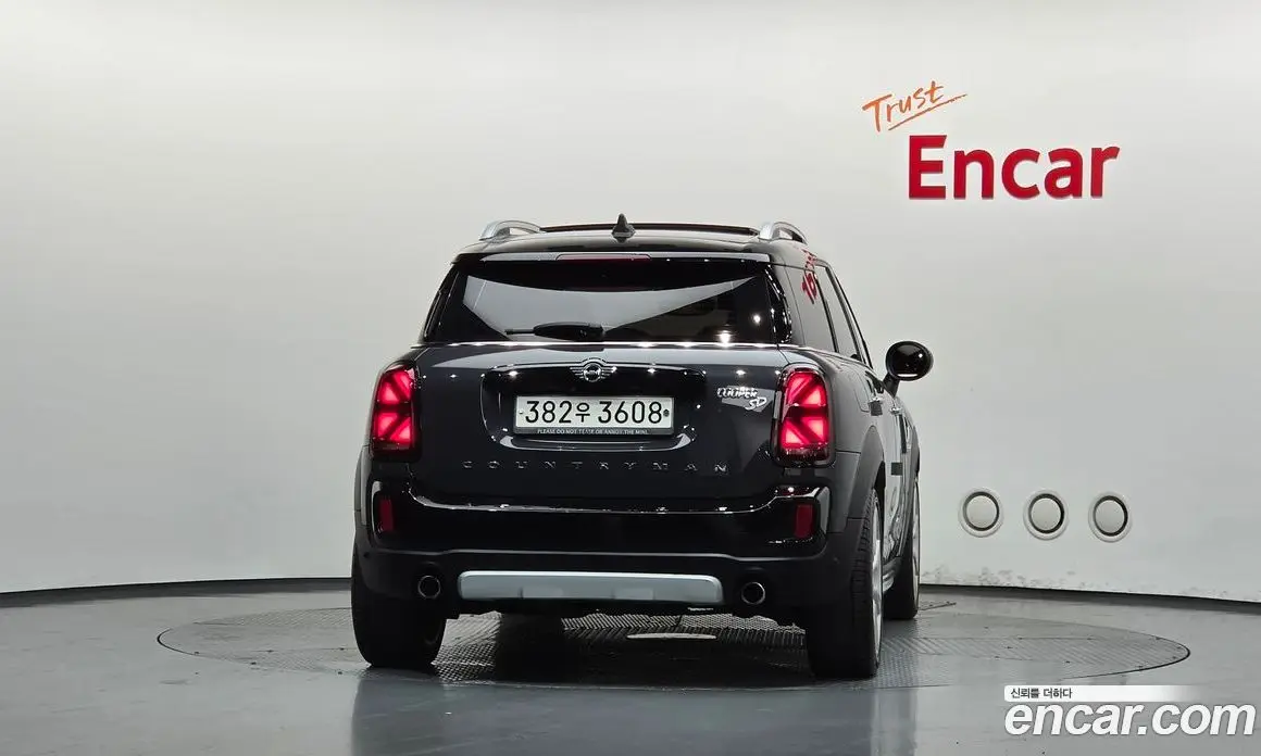 Mini Countryman 2017 2.0 автомат (гидро), фото 4 Mini Countryman 2017 2.0 автомат (гидро), фото 4