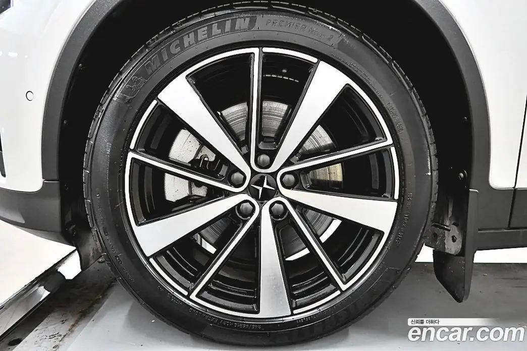 Polestar Polestar 2 2022 0.2 автомат (гидро), фото 3 Polestar Polestar 2 2022 0.2 автомат (гидро), фото 3