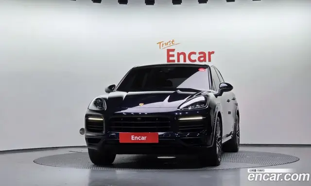 Porsche Cayenne 2019 3.0 автомат (гидро), миниатюра 3 Porsche Cayenne 2019 3.0 автомат (гидро), миниатюра 3