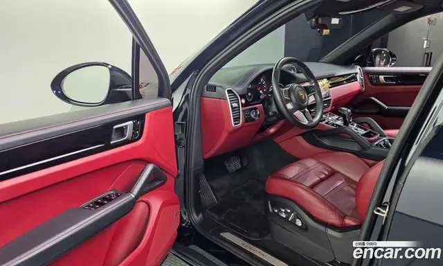 Porsche Cayenne 2019 3.0 автомат (гидро), миниатюра 10 Porsche Cayenne 2019 3.0 автомат (гидро), миниатюра 10