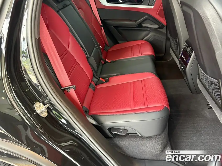 Porsche Cayenne 2025 3.0 автомат (гидро), фото 11 Porsche Cayenne 2025 3.0 автомат (гидро), фото 11