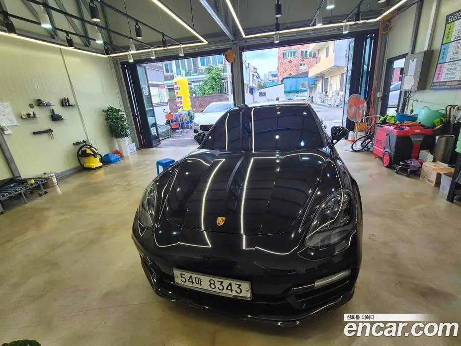 Porsche Panamera 2019 3.0 автомат (гидро), фото 1 Porsche Panamera 2019 3.0 автомат (гидро), фото 1