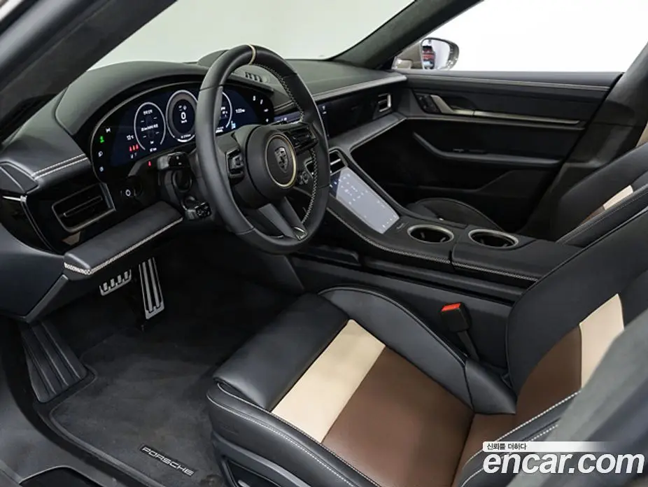 Porsche Taycan 2025 0.1 автомат (гидро), фото 16