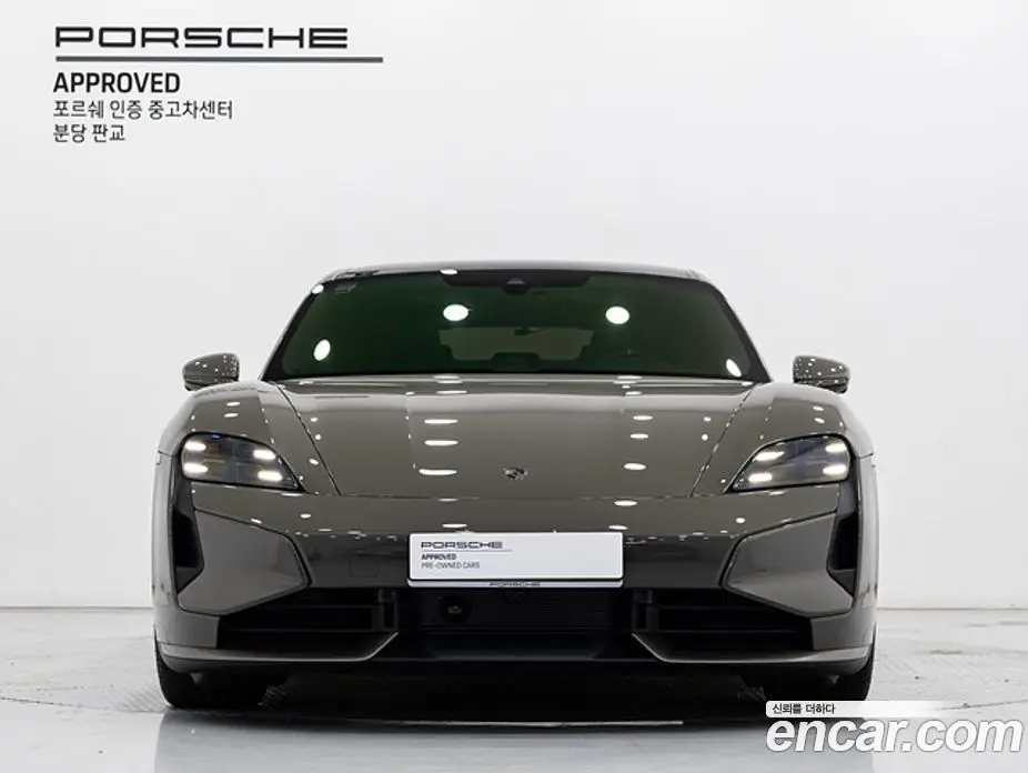 Porsche Taycan 2025 0.1 автомат (гидро), фото 3