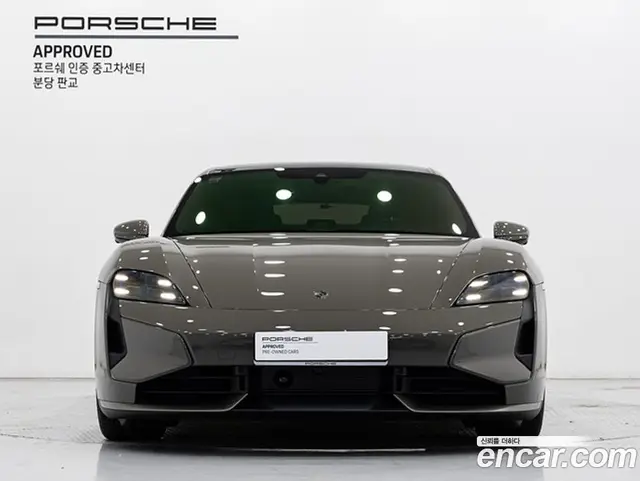 Porsche Taycan 2025 0.1 автомат (гидро), миниатюра 3