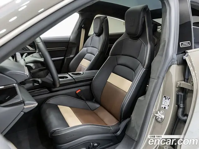 Porsche Taycan 2025 0.1 автомат (гидро), миниатюра 10