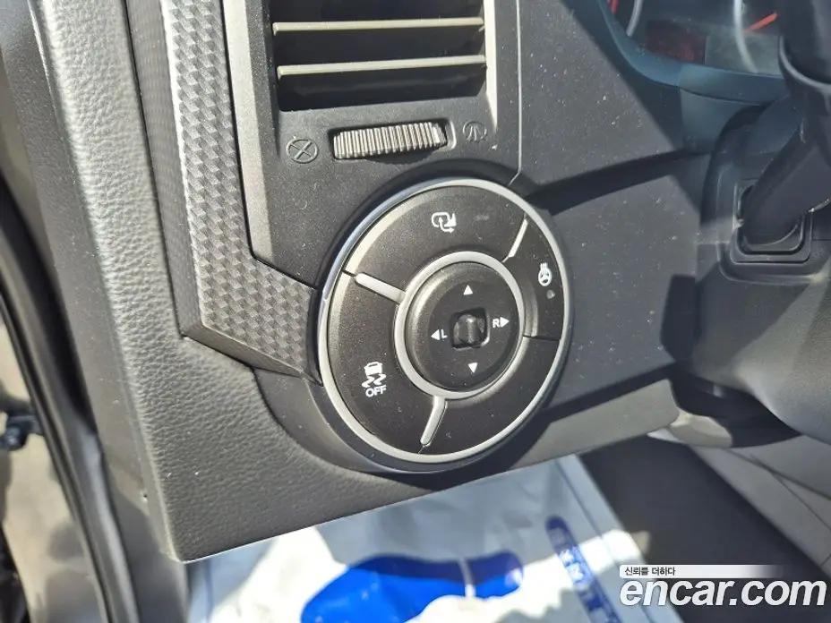 SsangYong Korando 2014 2.0 автомат (гидро), фото 17 SsangYong Korando 2014 2.0 автомат (гидро), фото 17