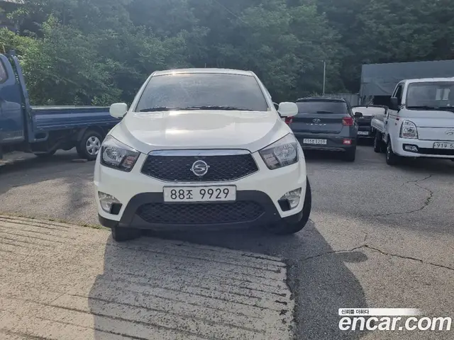 SsangYong Korando 2015 2.0 автомат (гидро), миниатюра 2