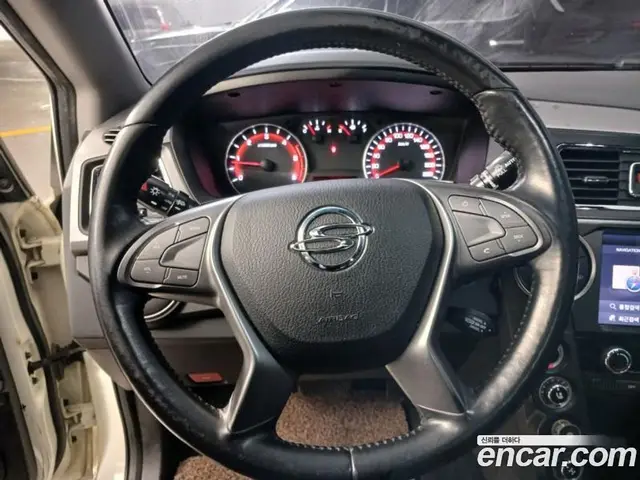 SsangYong Korando 2016 2.0 автомат (гидро), миниатюра 11