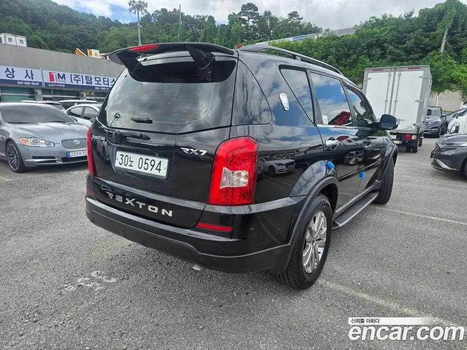 SsangYong Rexton 2013 2.0 автомат (гидро), фото 2 SsangYong Rexton 2013 2.0 автомат (гидро), фото 2