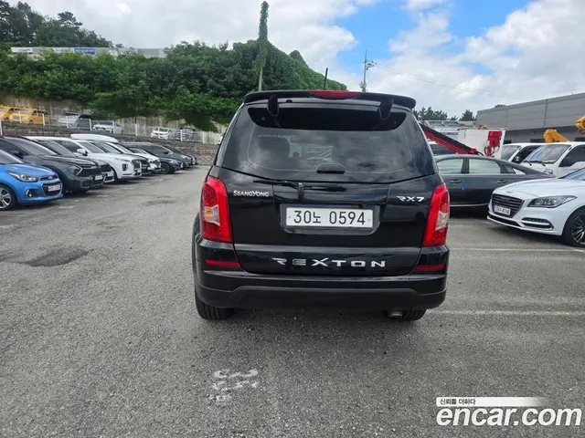 SsangYong Rexton 2013 2.0 автомат (гидро), миниатюра 4 SsangYong Rexton 2013 2.0 автомат (гидро), миниатюра 4