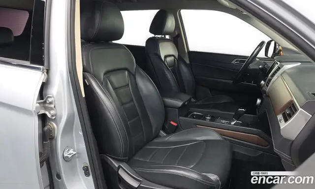 SsangYong Rexton 2017 2.2 автомат (гидро), миниатюра 11 SsangYong Rexton 2017 2.2 автомат (гидро), миниатюра 11
