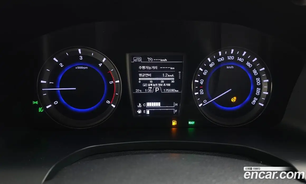 SsangYong Rexton 2017 2.2 автомат (гидро), фото 8 SsangYong Rexton 2017 2.2 автомат (гидро), фото 8