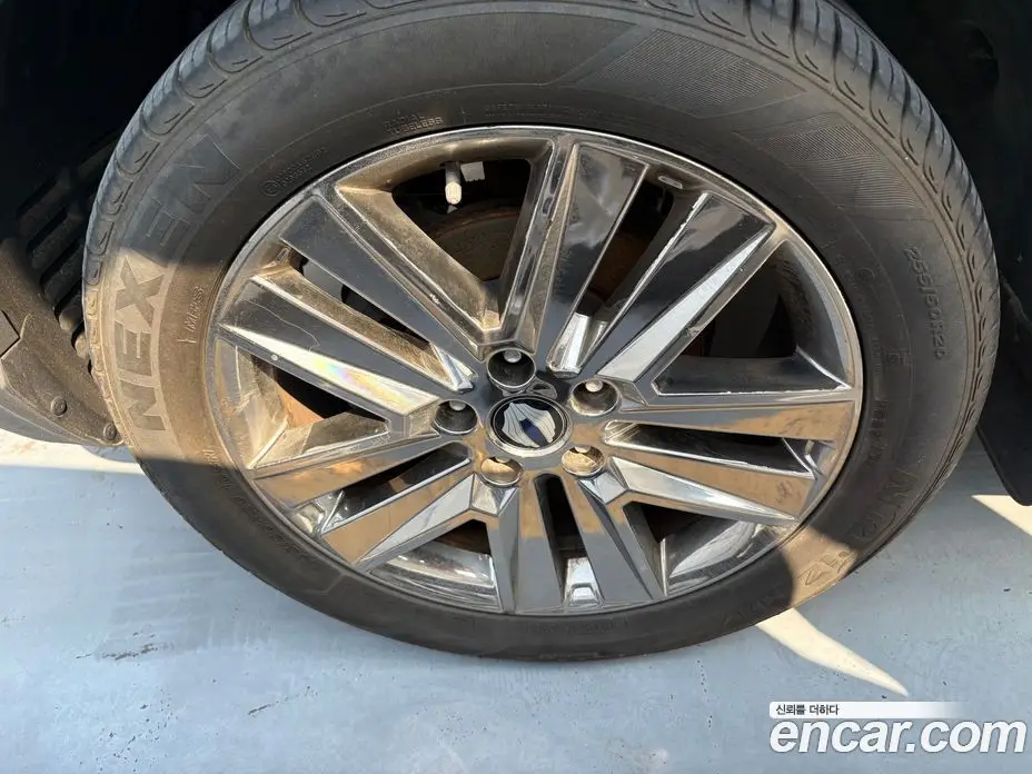 SsangYong Rexton 2018 2.2 автомат (гидро), фото 5