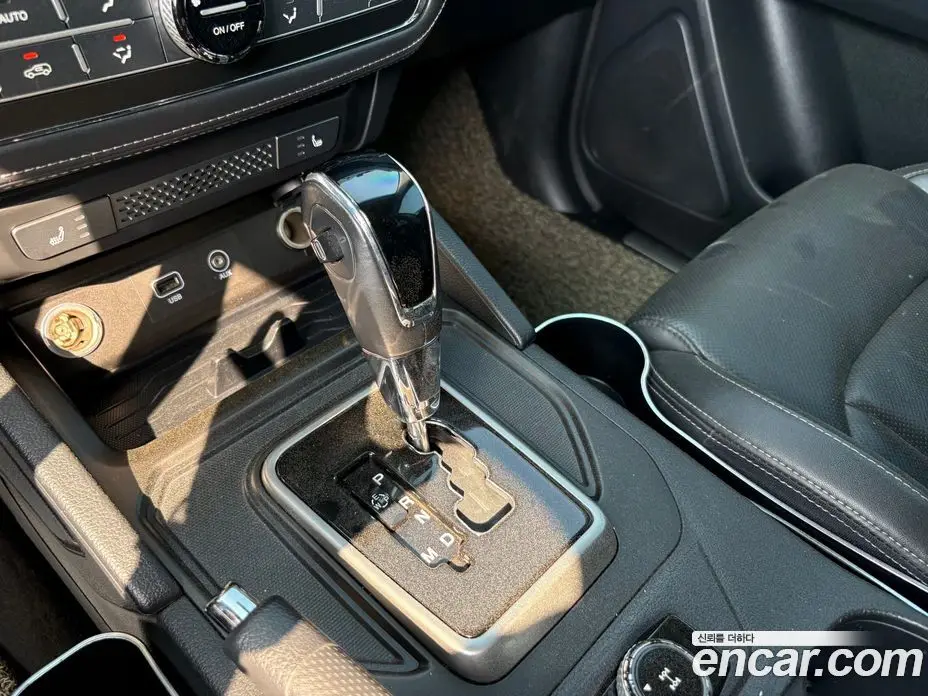 SsangYong Rexton 2018 2.2 автомат (гидро), фото 9