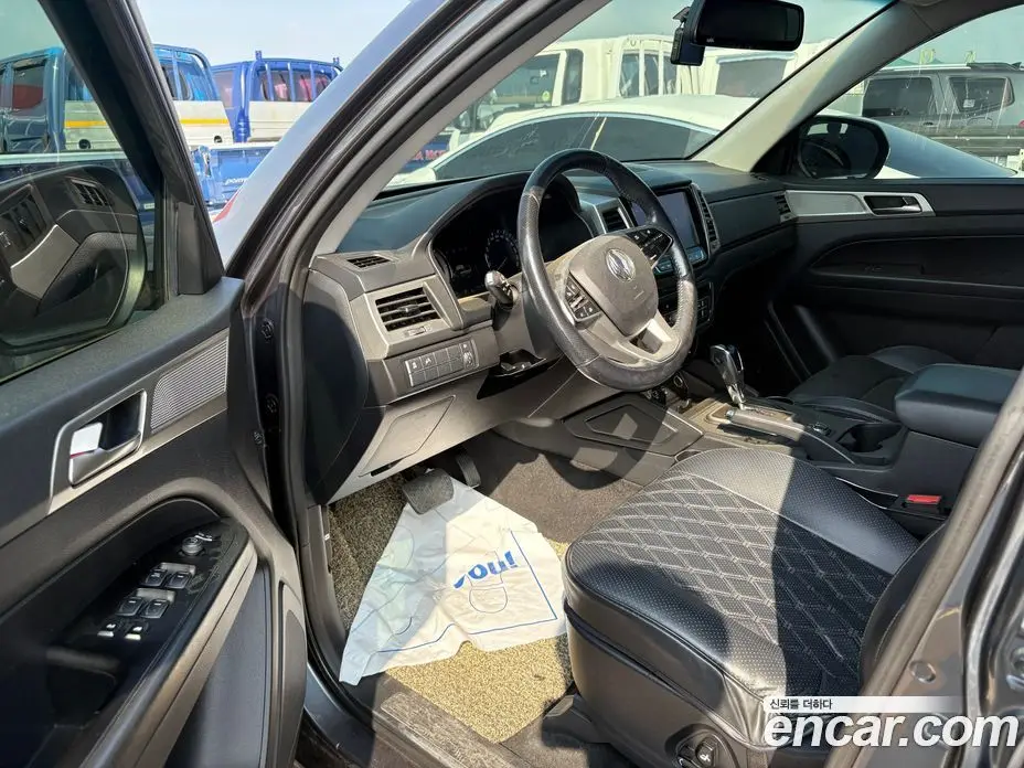 SsangYong Rexton 2018 2.2 автомат (гидро), фото 10