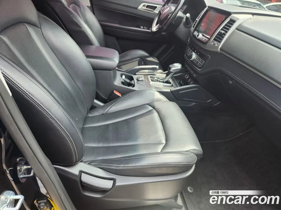 SsangYong Rexton 2019 2.2 автомат (гидро), фото 14 SsangYong Rexton 2019 2.2 автомат (гидро), фото 14