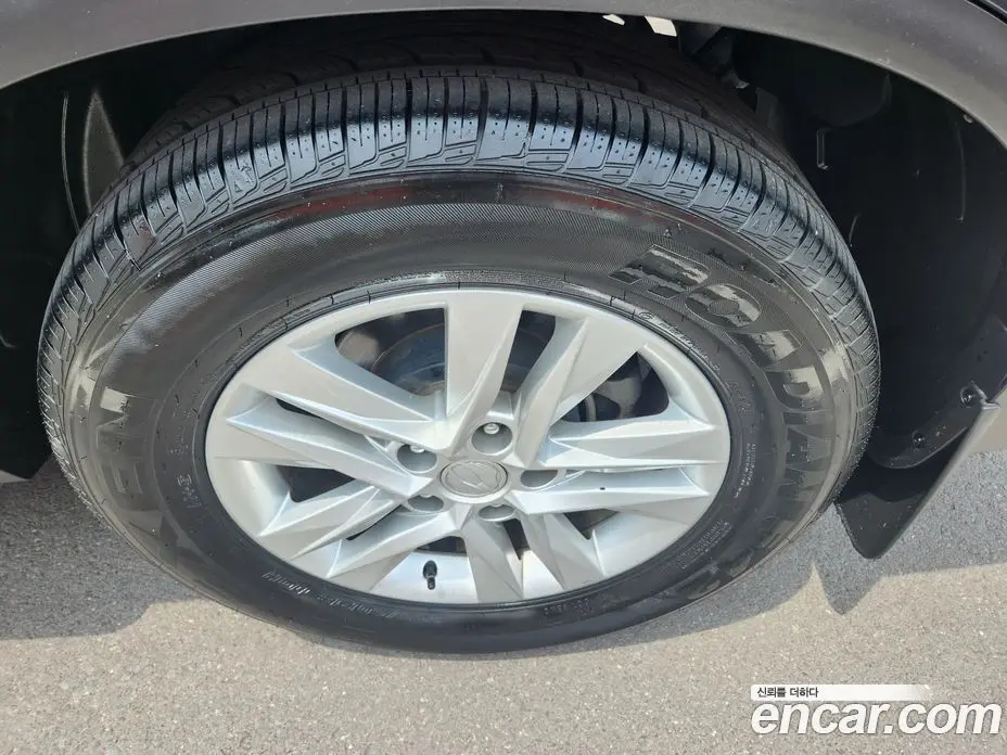 SsangYong Rexton 2019 2.2 автомат (гидро), фото 19 SsangYong Rexton 2019 2.2 автомат (гидро), фото 19