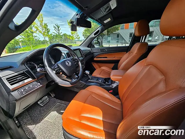 SsangYong Rexton 2021 2.2 автомат (гидро), миниатюра 7 SsangYong Rexton 2021 2.2 автомат (гидро), миниатюра 7