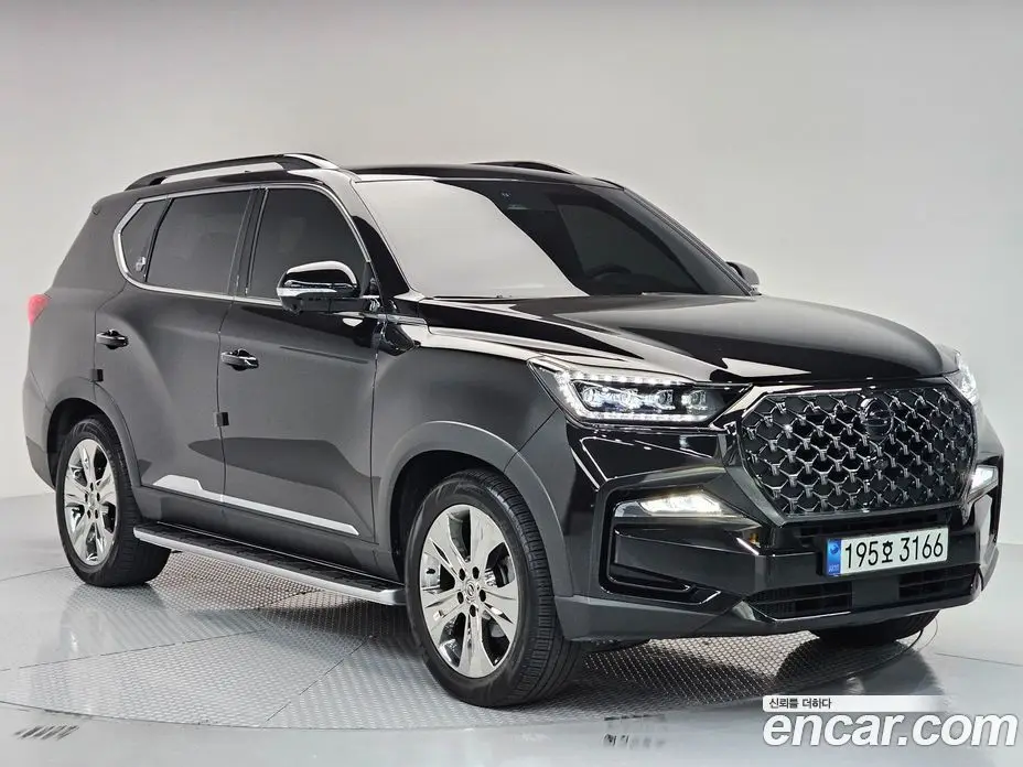 SsangYong Rexton 2023 2.2 автомат (гидро), фото 2 SsangYong Rexton 2023 2.2 автомат (гидро), фото 2