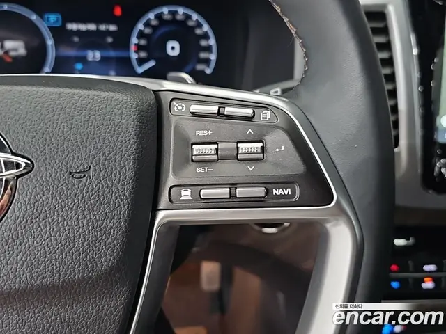 SsangYong Rexton 2023 2.2 автомат (гидро), миниатюра 12