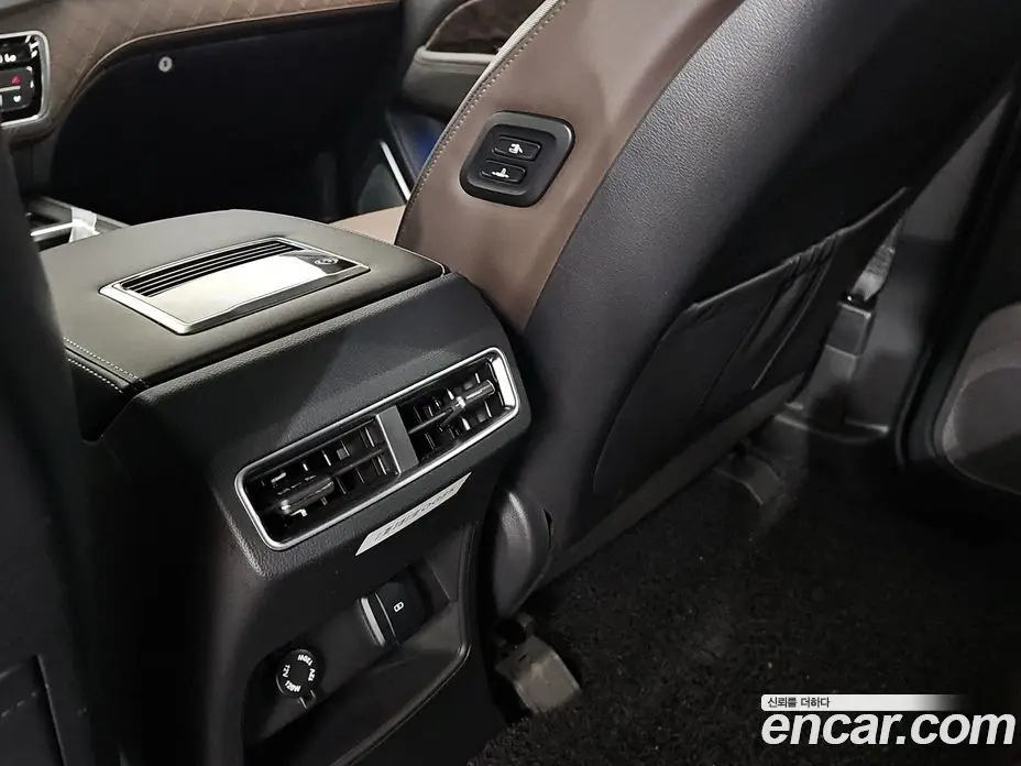 SsangYong Rexton 2023 2.2 автомат (гидро), фото 17 SsangYong Rexton 2023 2.2 автомат (гидро), фото 17