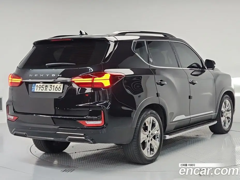 SsangYong Rexton 2023 2.2 автомат (гидро), фото 3 SsangYong Rexton 2023 2.2 автомат (гидро), фото 3
