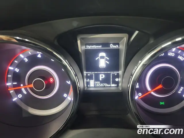 SsangYong TIBOLI 2015 1.6 автомат (гидро), миниатюра 8