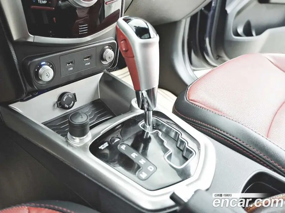 SsangYong TIBOLI 2015 1.6 автомат (гидро), фото 15