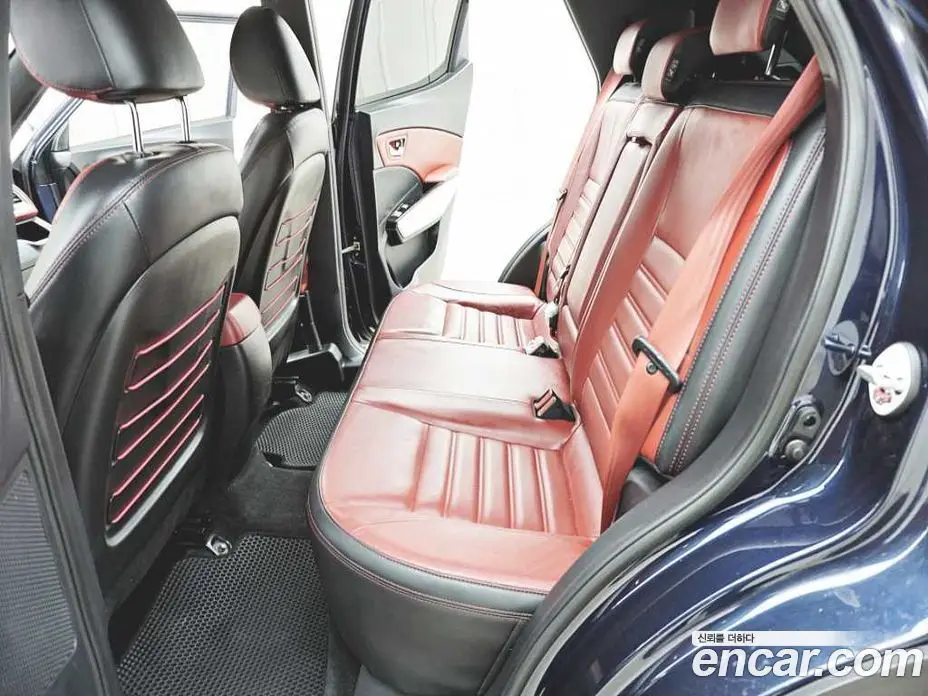 SsangYong TIBOLI 2015 1.6 автомат (гидро), фото 8