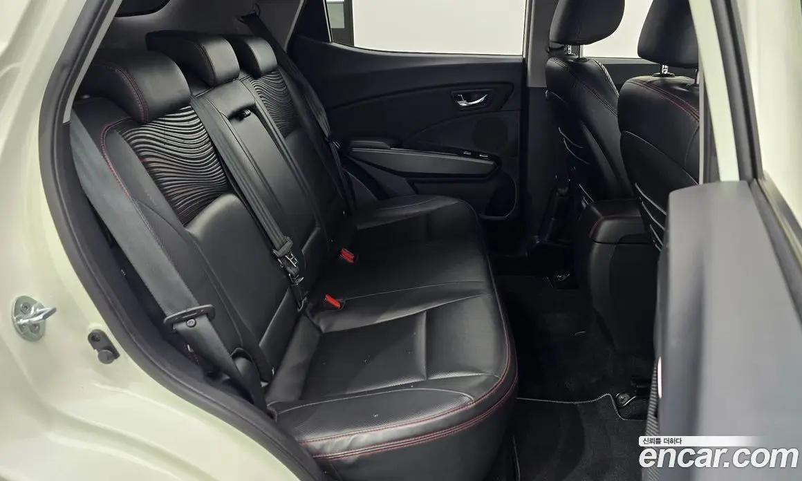 SsangYong TIBOLI 2016 1.6 автомат (гидро), фото 10 SsangYong TIBOLI 2016 1.6 автомат (гидро), фото 10