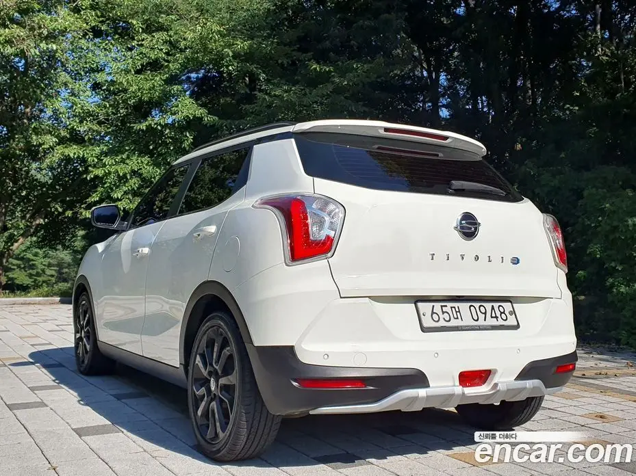 SsangYong TIBOLI 2016 1.6 автомат (гидро), фото 2 SsangYong TIBOLI 2016 1.6 автомат (гидро), фото 2