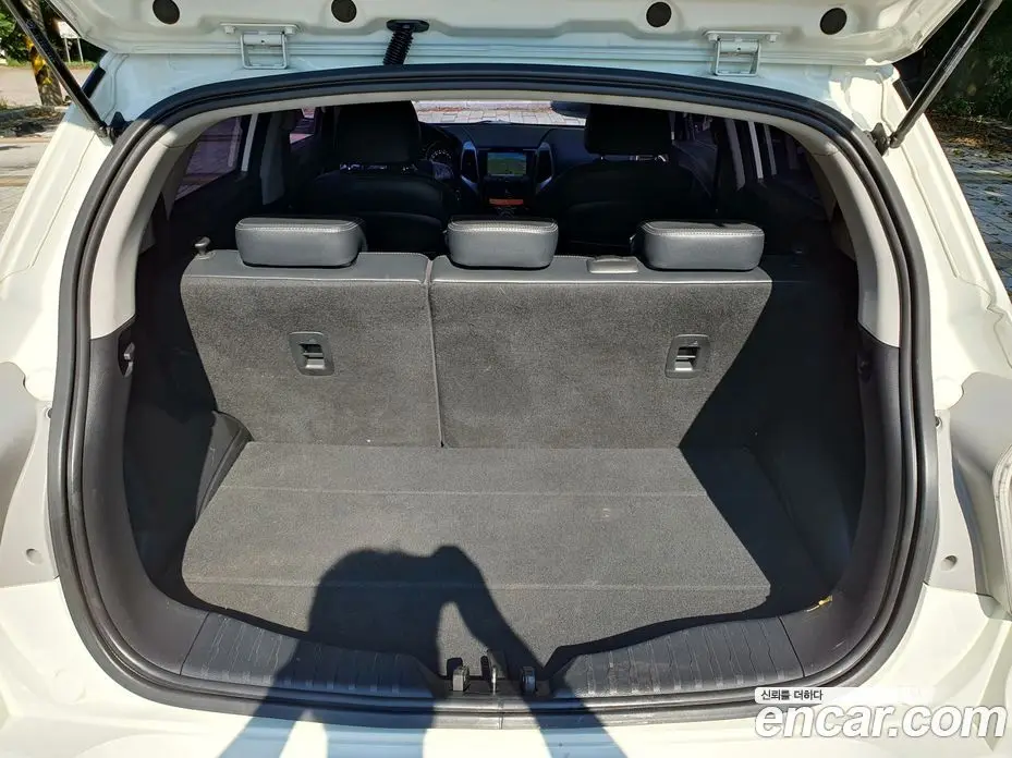 SsangYong TIBOLI 2016 1.6 автомат (гидро), фото 10 SsangYong TIBOLI 2016 1.6 автомат (гидро), фото 10