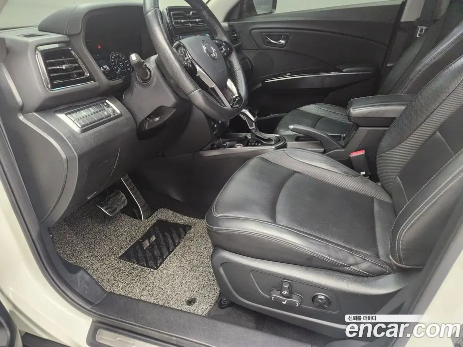 SsangYong TIBOLI 2019 1.5 автомат (гидро), фото 16
