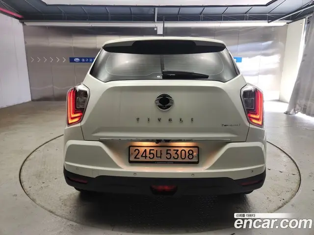SsangYong TIBOLI 2019 1.5 автомат (гидро), миниатюра 4