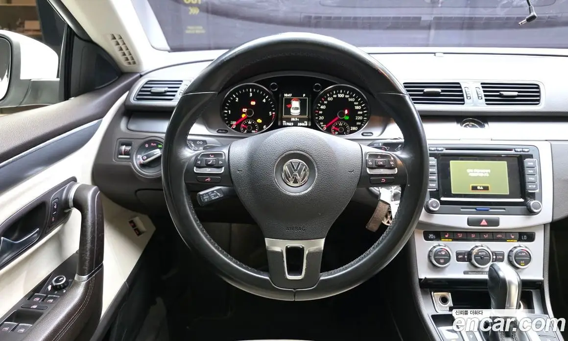 Volkswagen CC 2015 2.0 автомат (гидро), фото 13