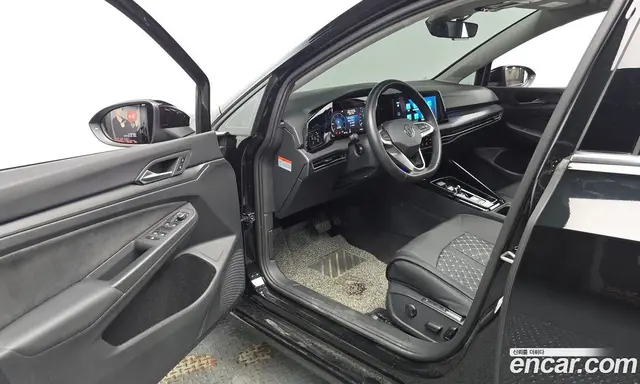Volkswagen Golf 2024 2.0 автомат (гидро), миниатюра 10 Volkswagen Golf 2024 2.0 автомат (гидро), миниатюра 10