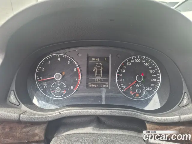 Volkswagen Passat 2015 1.8 автомат (гидро), миниатюра 11 Volkswagen Passat 2015 1.8 автомат (гидро), миниатюра 11