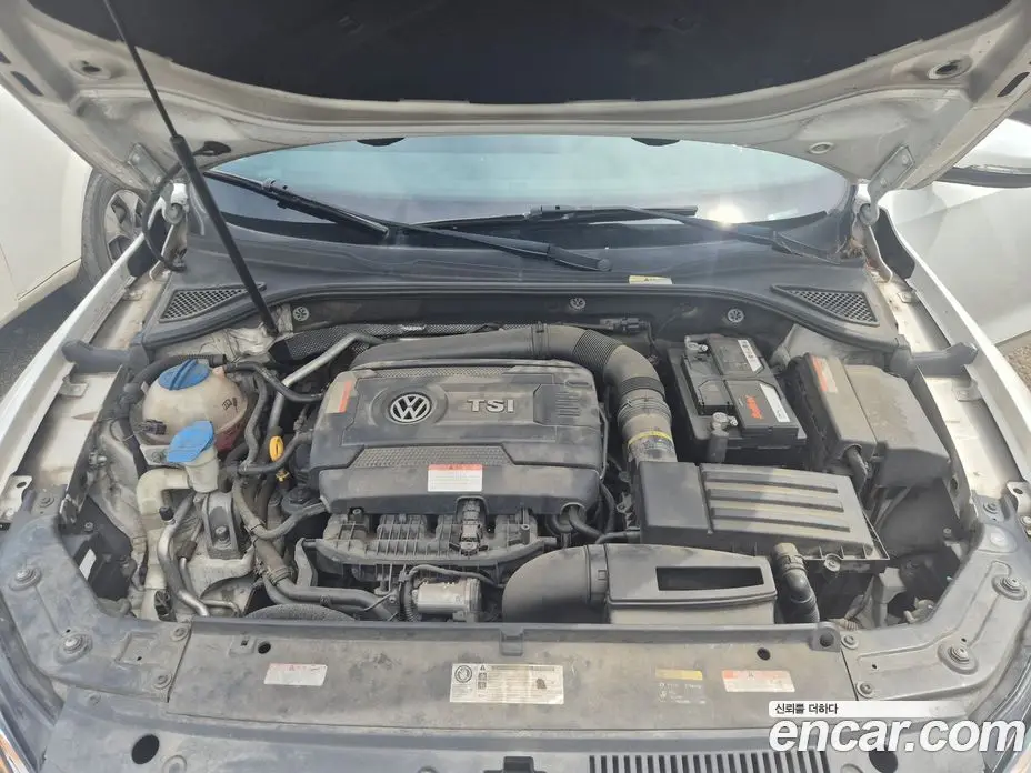Volkswagen Passat 2015 1.8 автомат (гидро), фото 16 Volkswagen Passat 2015 1.8 автомат (гидро), фото 16