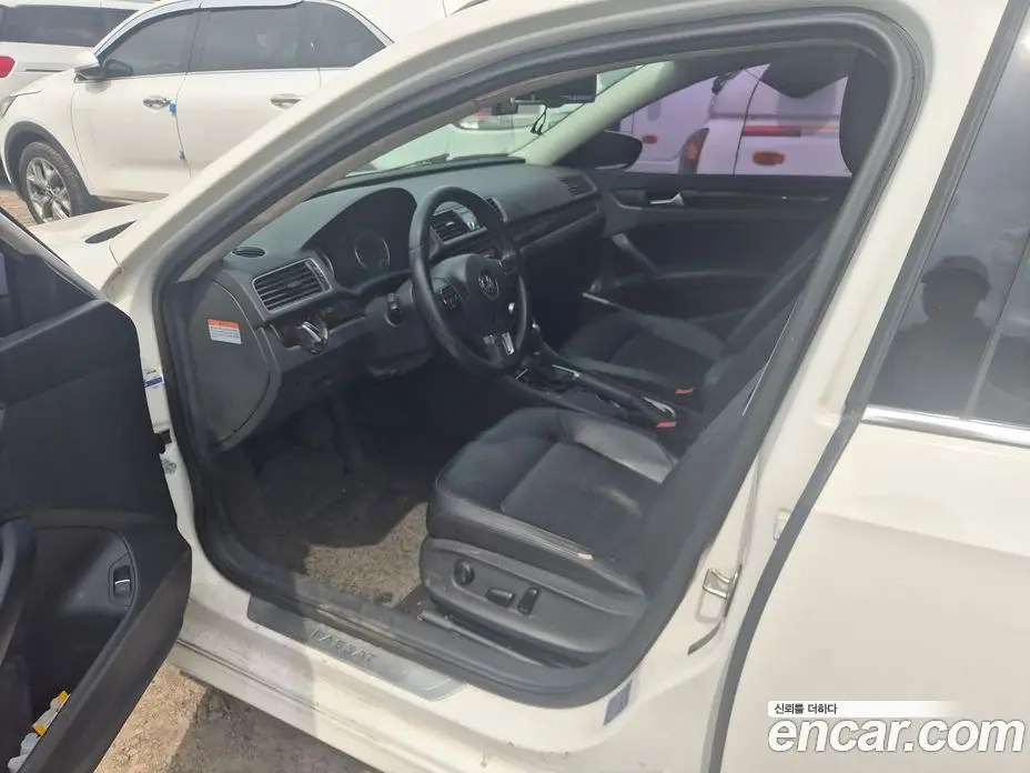 Volkswagen Passat 2015 1.8 автомат (гидро), фото 5 Volkswagen Passat 2015 1.8 автомат (гидро), фото 5