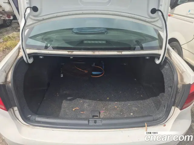 Volkswagen Passat 2015 1.8 автомат (гидро), миниатюра 7 Volkswagen Passat 2015 1.8 автомат (гидро), миниатюра 7
