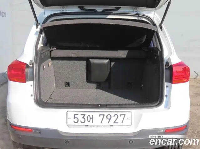 Volkswagen Tiguan 2015 2.0 автомат (гидро), миниатюра 5 Volkswagen Tiguan 2015 2.0 автомат (гидро), миниатюра 5