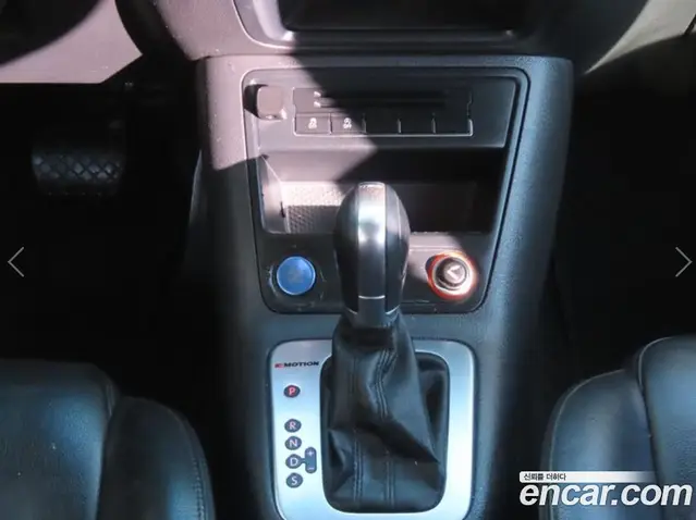 Volkswagen Tiguan 2015 2.0 автомат (гидро), миниатюра 10 Volkswagen Tiguan 2015 2.0 автомат (гидро), миниатюра 10
