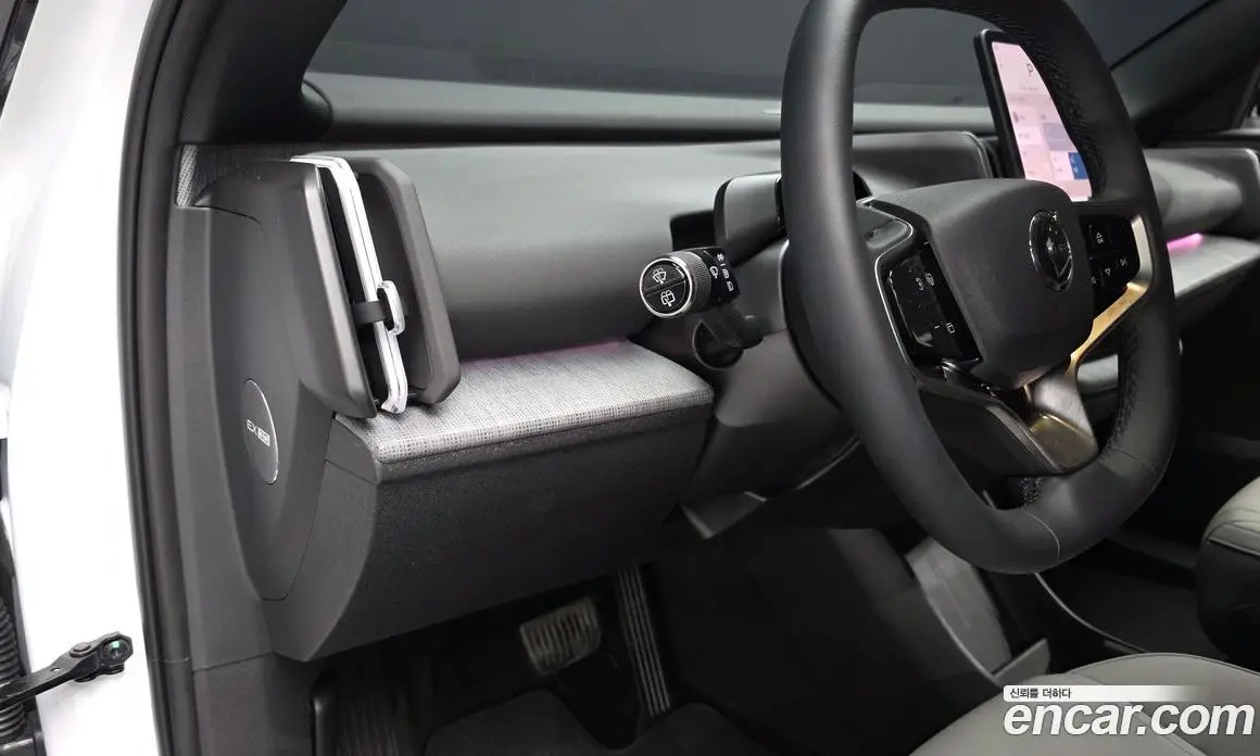 Volvo EX30 2026 0.2 автомат (гидро), фото 13 Volvo EX30 2026 0.2 автомат (гидро), фото 13