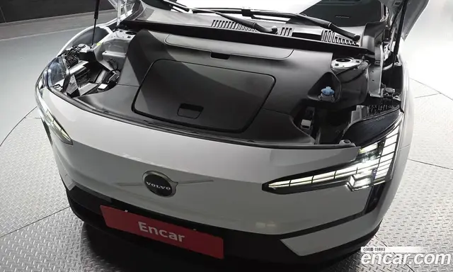 Volvo EX30 2026 0.2 автомат (гидро), миниатюра 6 Volvo EX30 2026 0.2 автомат (гидро), миниатюра 6