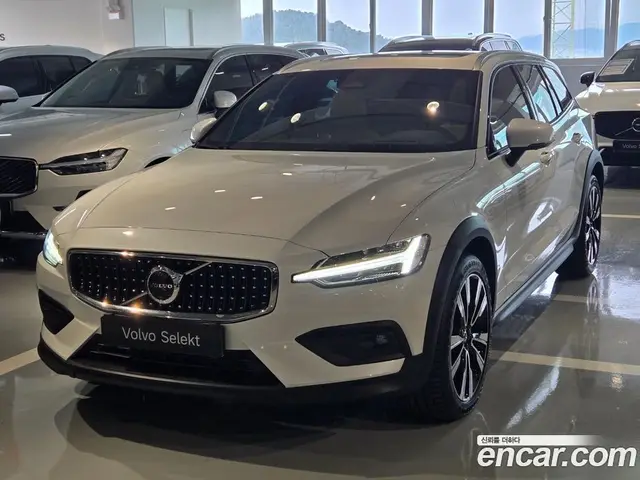 Volvo V60, 2026, 856 км Volvo V60, 2026, 856 км