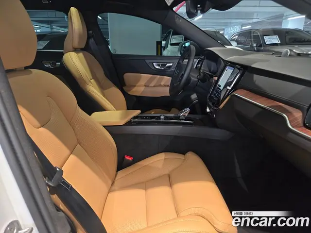 Volvo V60 2026 2.0 автомат (гидро), миниатюра 11 Volvo V60 2026 2.0 автомат (гидро), миниатюра 11